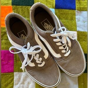 VANS Authentic Suede and Canvas Lace Up Sneakers in Mocha Brown - Size 7